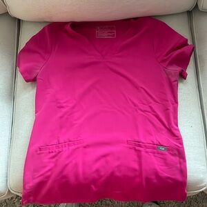 FIGS 3 Pocket Scrub Top